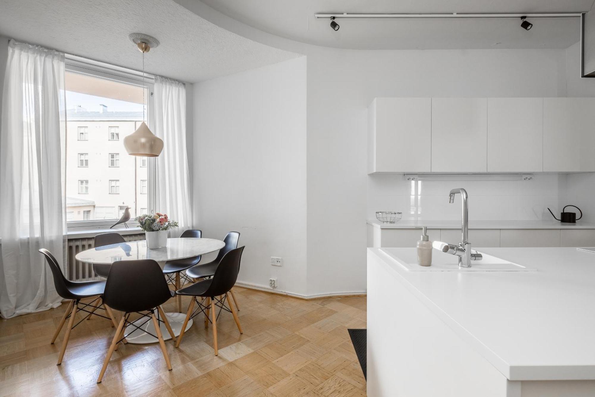 Elegant City Home เฮลซิงกิ ภายนอก รูปภาพ